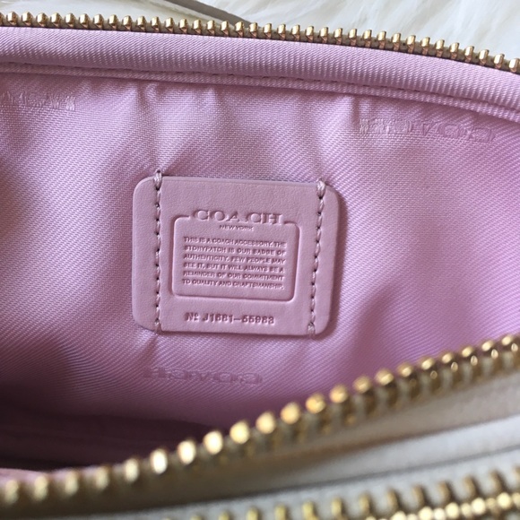 🌸COACH Daisy Field Pebbled Leather Crossbody - Picture 10 of 16
